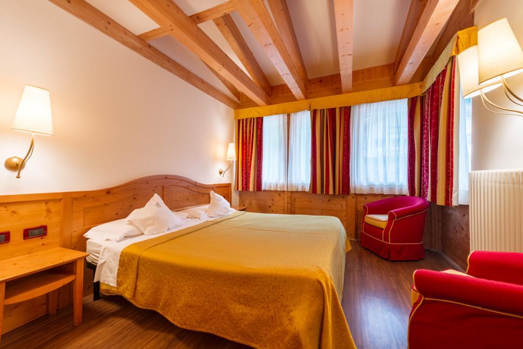Hotel Alpino Al Cavalletto Canazei Eksteriør bilde